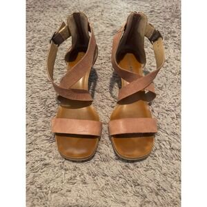Lucky Brand‎ Sandals size 7.5